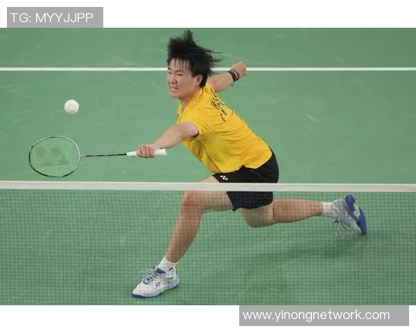 重庆羽毛球队的节奏体系与战术解析探讨羽毛球竞技的制胜之道