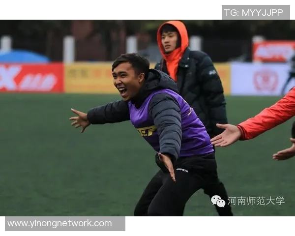 舞动青春与足球激情交融的明星之路探秘